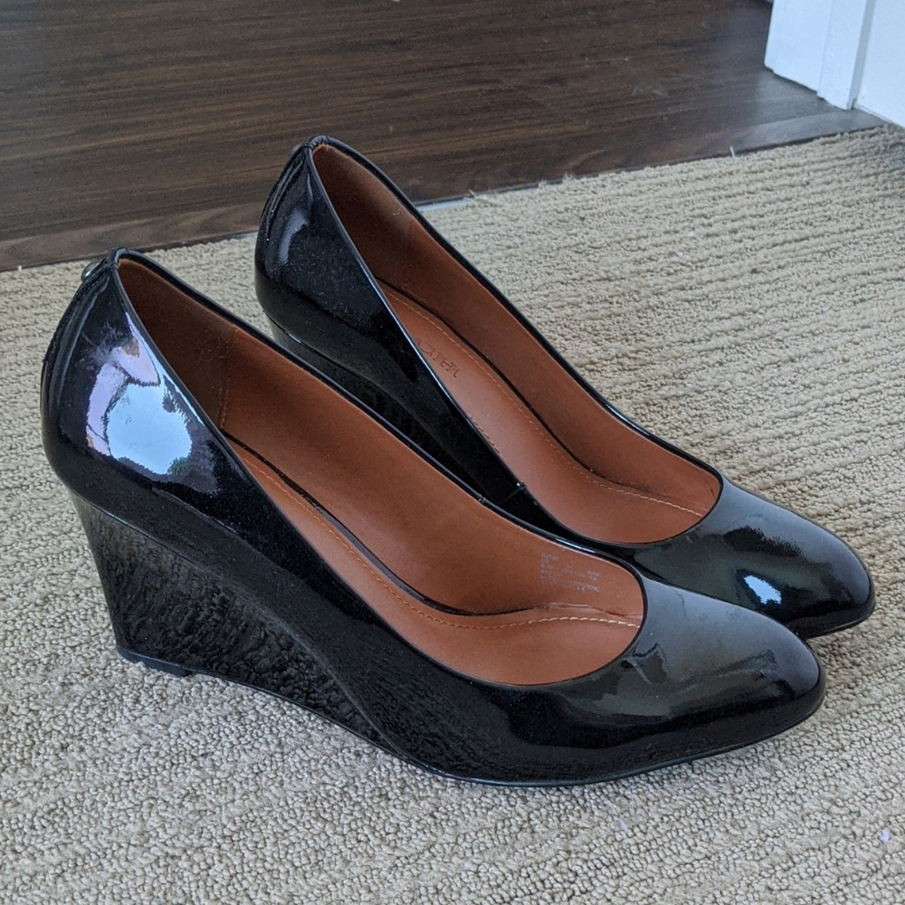 Women's coach wedge black patent heels